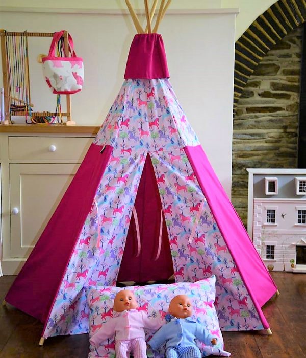 Glitter Horses on Pink Teepee Childrens