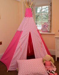 Love Hearts Teepee Children