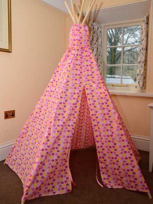 Liquorice Allsorts Heart Teepee Pink